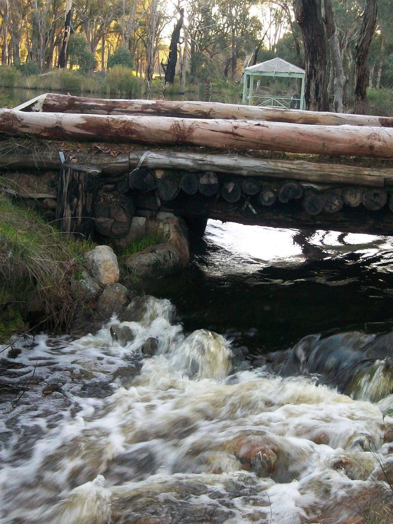 Вілла Hidden Grove Retreat Boyup Brook Екстер'єр фото